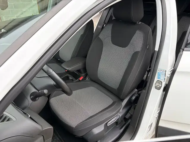 Opel Grandland X view 15