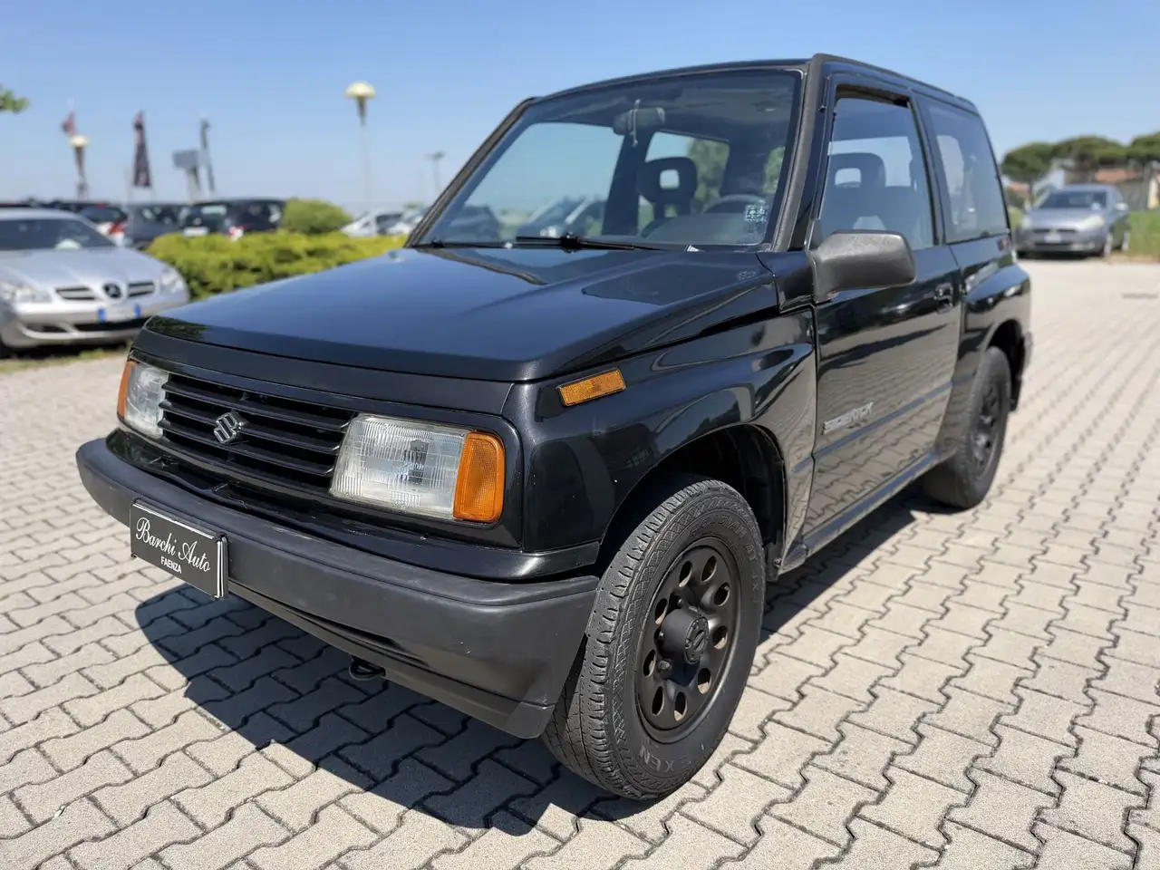 Suzuki Vitara Sidekick 3p. GPL, foto 2