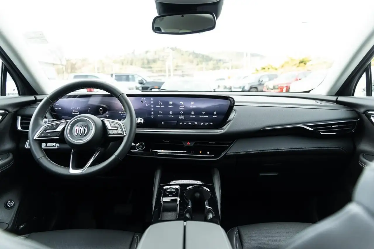 Buick Envision снимка Buick Envision