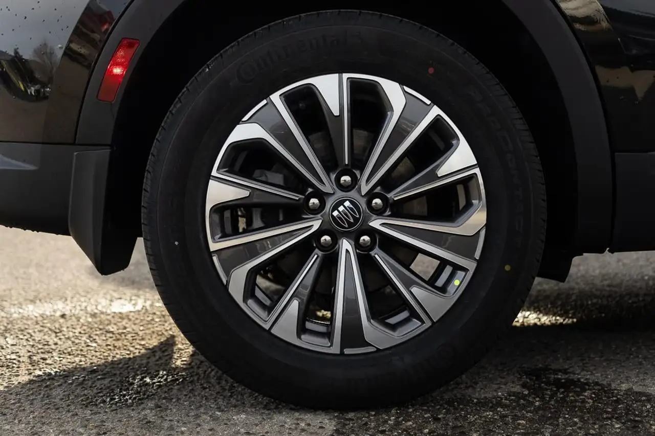 Buick Envision снимка Buick Envision