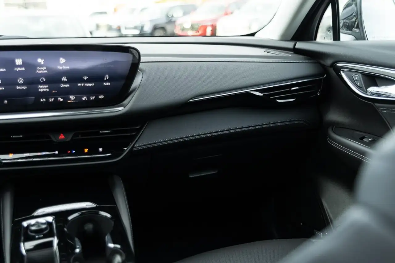 Buick Envision снимка Buick Envision