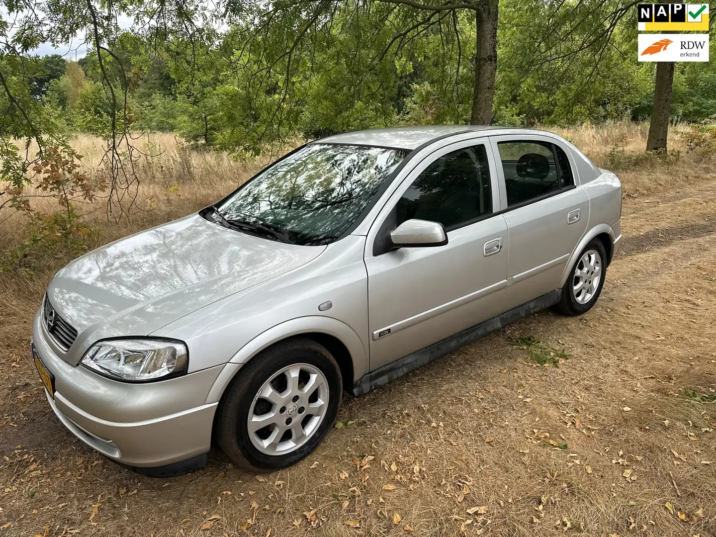 Opel Astra 1.6-16V Njoy APK 04-08-2026 Grijs - 1