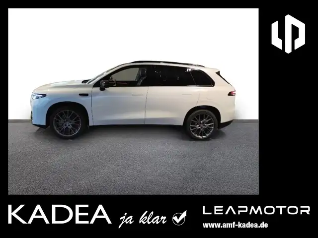 Leapmotor C10