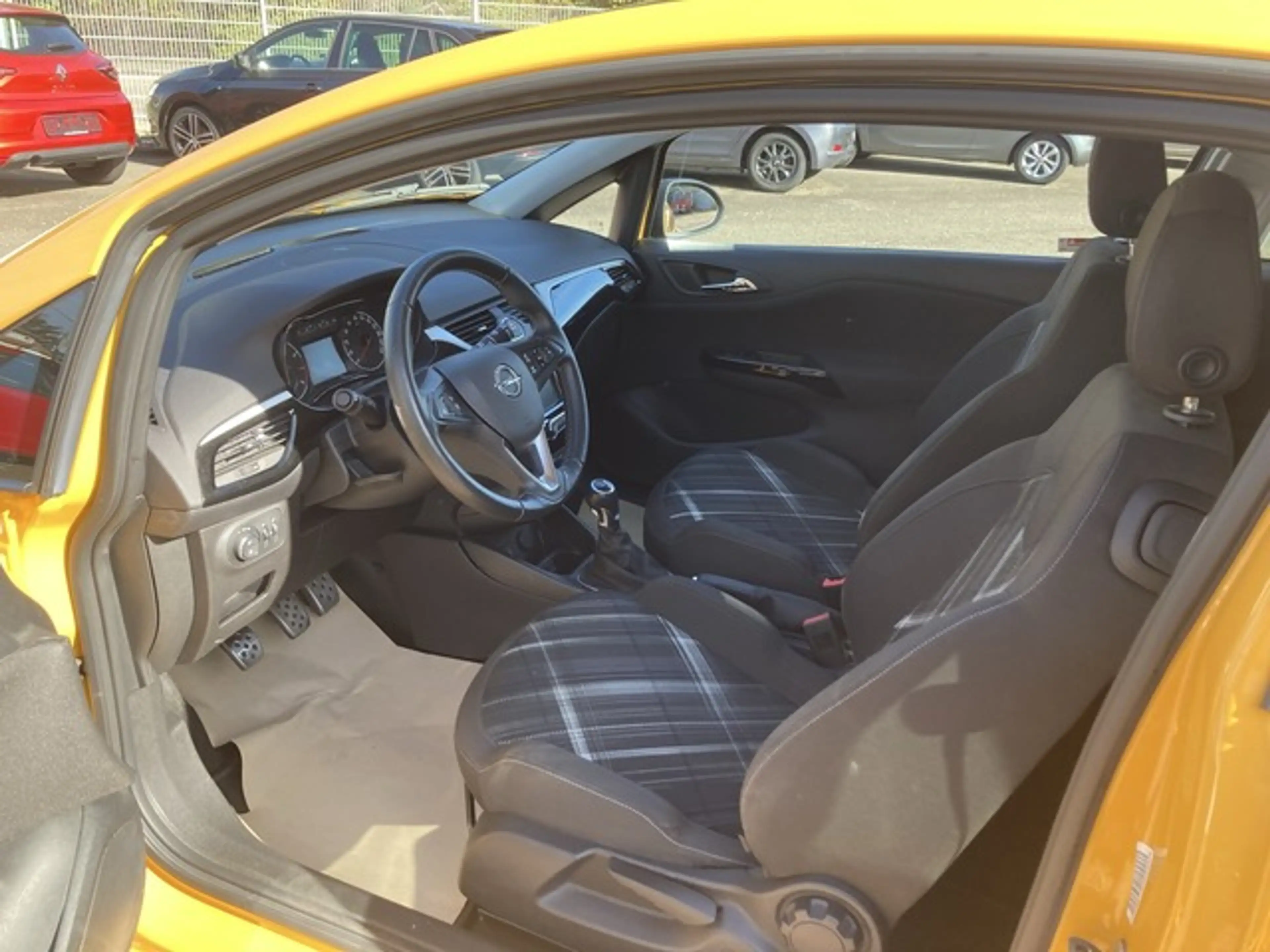Opel Corsa-e Corsa E Color Edition Intellink Klima ALU PDC — photo 5