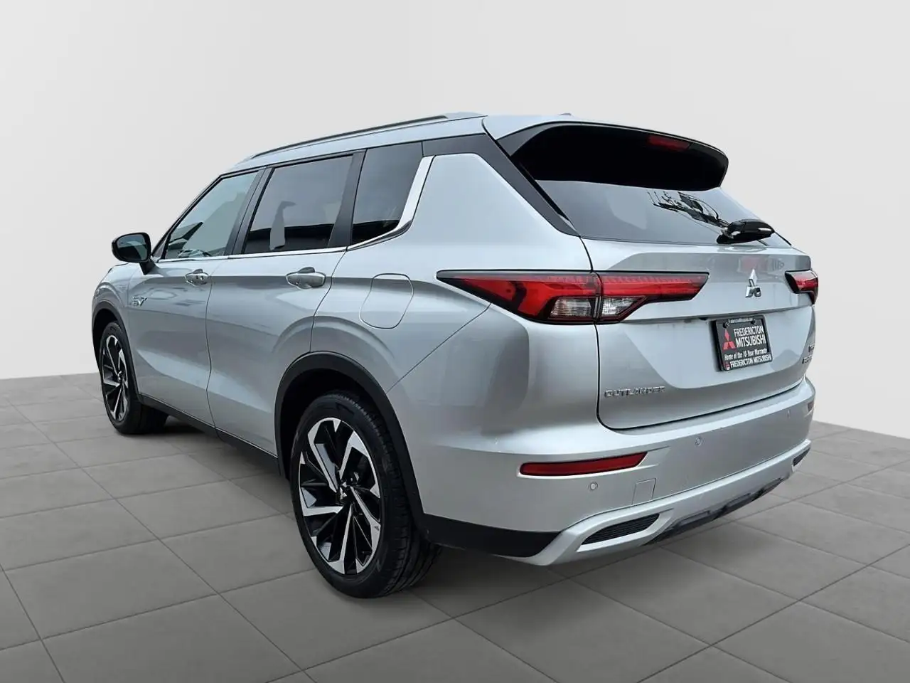 Mitsubishi Outlander снимка Mitsubishi Outlander