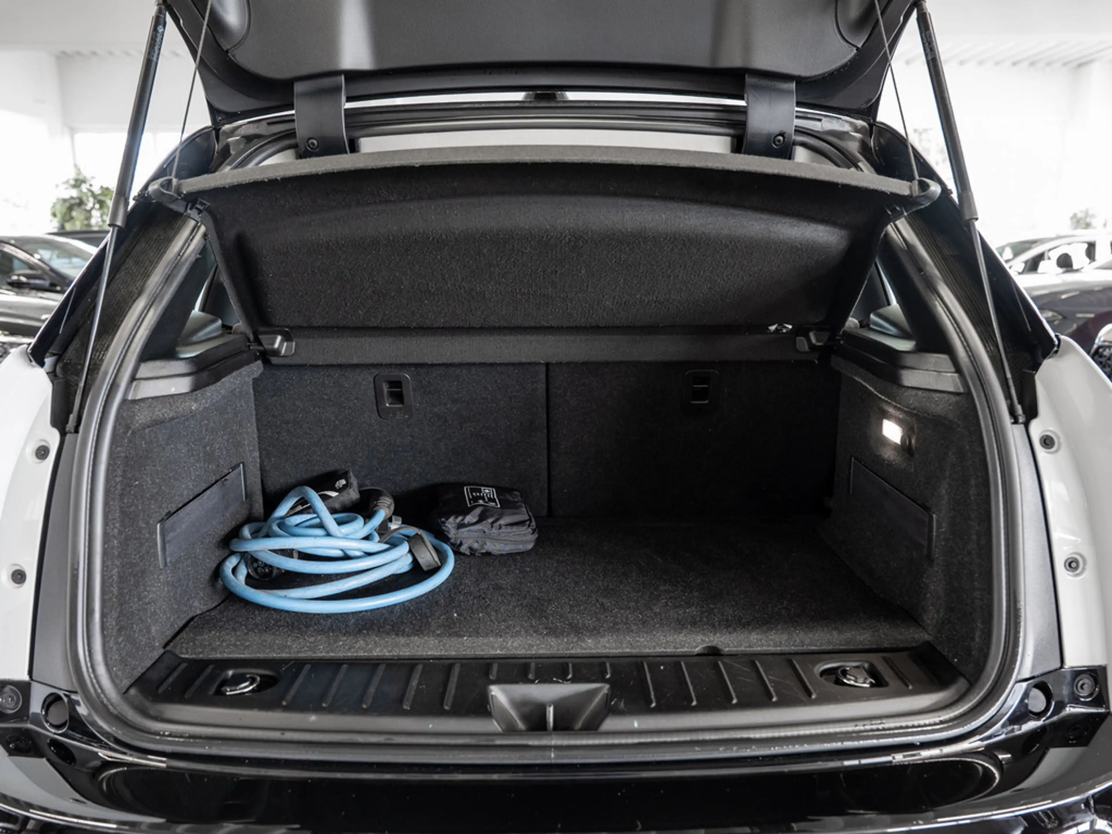 BMW i3 LED NAVI KAMERA SHZ PDC KLIMA KLIMA — photo 11