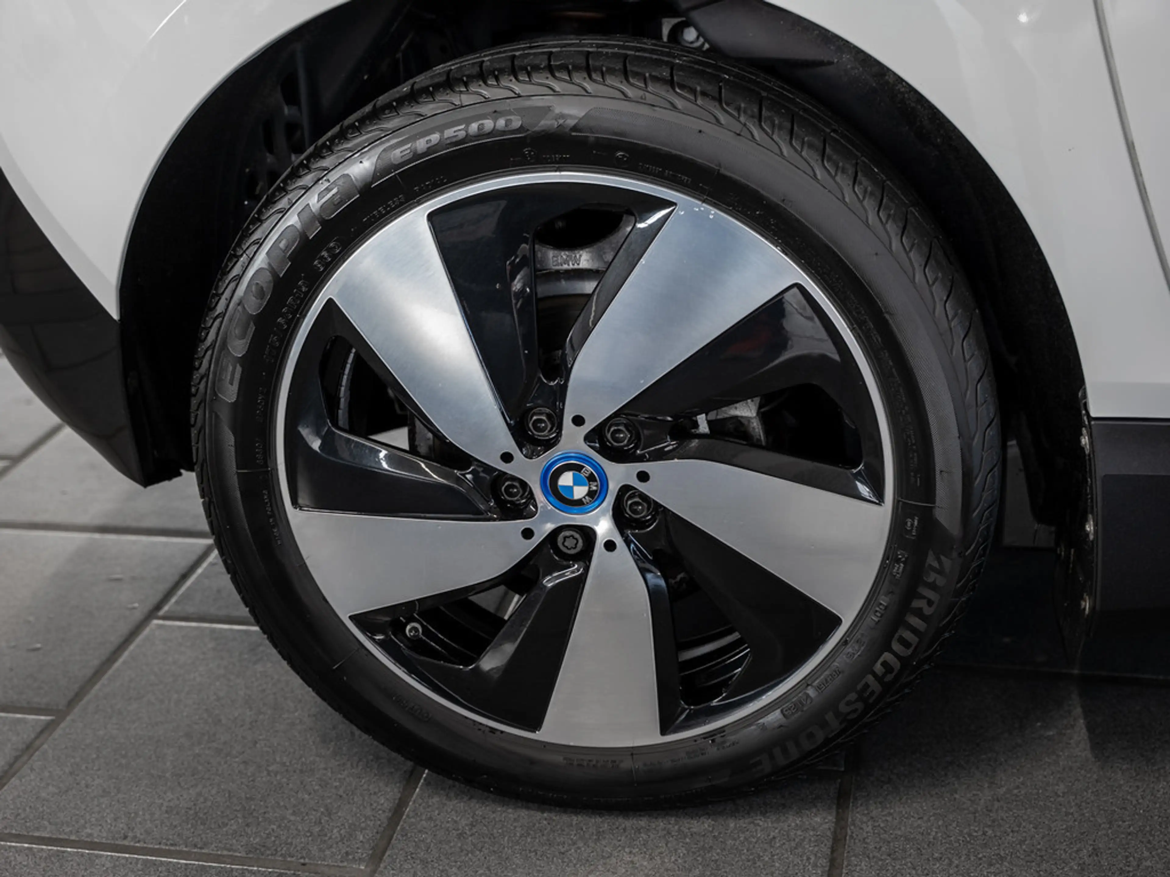 BMW i3 LED NAVI KAMERA SHZ PDC KLIMA KLIMA — photo 10