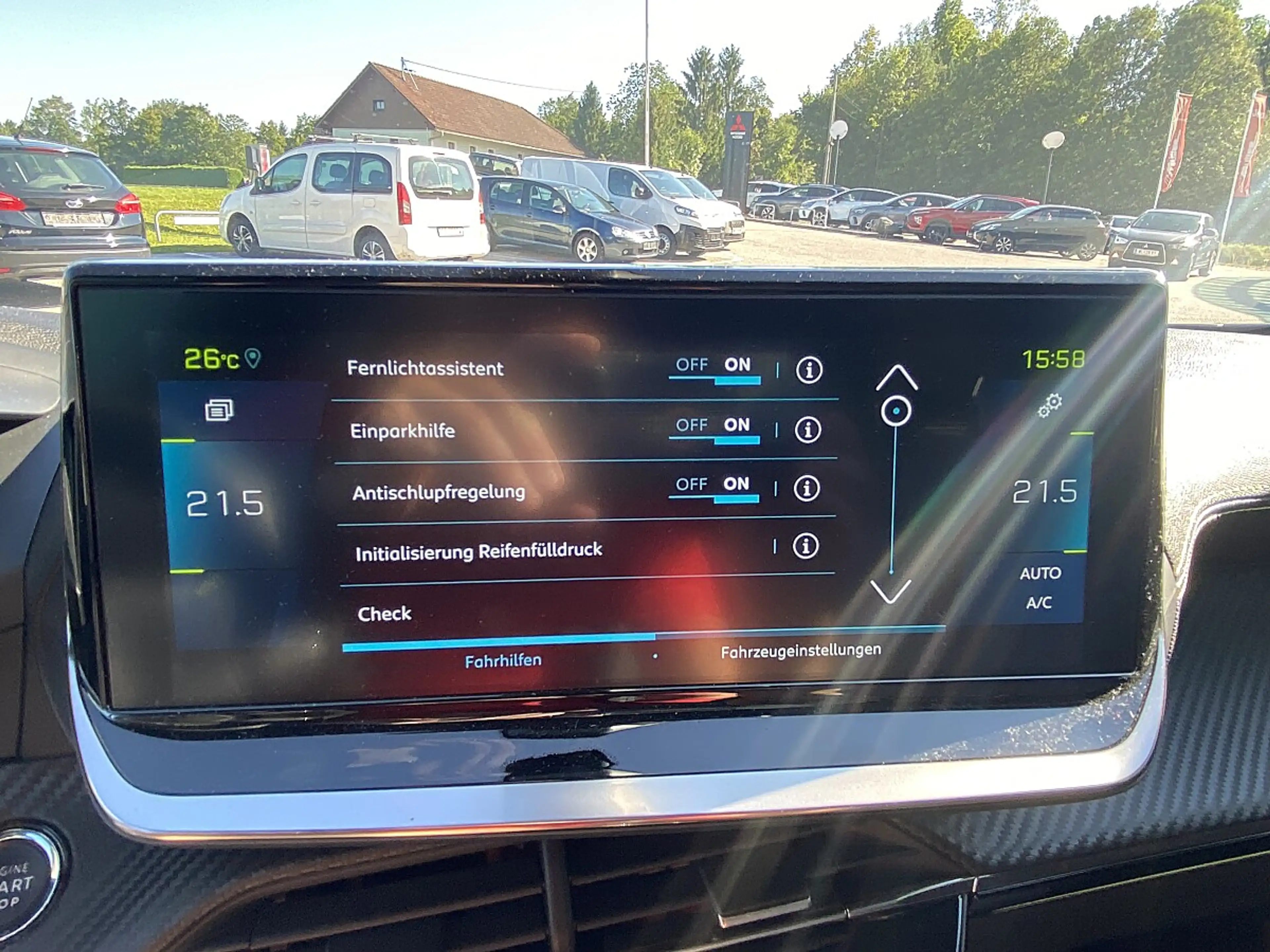Peugeot e-2008 2008 Elektromotor (e-)GT Pack 50 kWh — photo 14