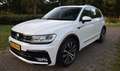 Volkswagen Tiguan 1.4 TSI ACT Highline R-Line*Pano*Virtual*Trekhaak* Wit - thumbnail 10
