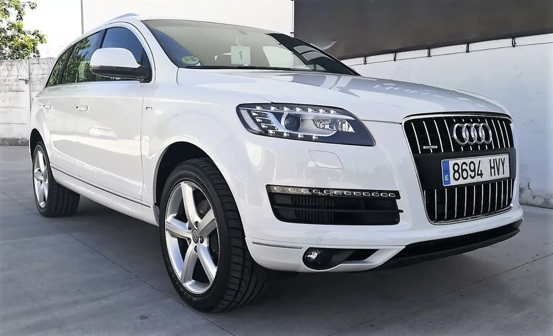 Audi Q7 3.0TDI Attraction 245 Tiptronic Blanco - 2