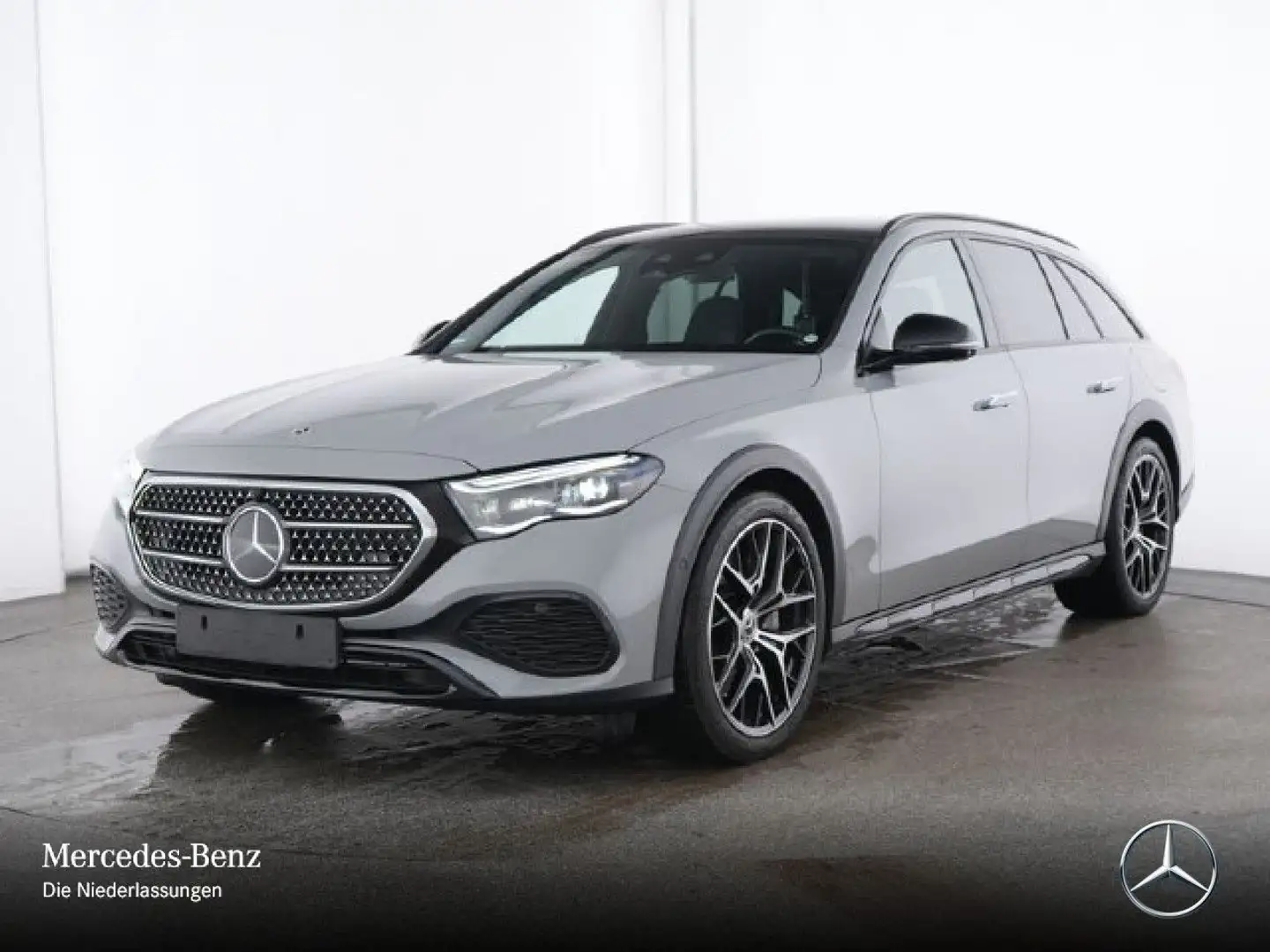 Mercedes-Benz E 300 de T 4M Hybrid Avantgarde Fahrass 360° Pano Grau - 2