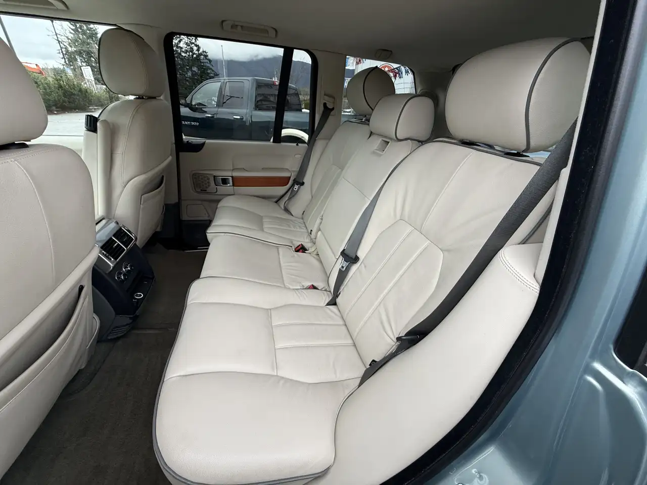 Land Rover Range Rover снимка Land Rover Range Rover