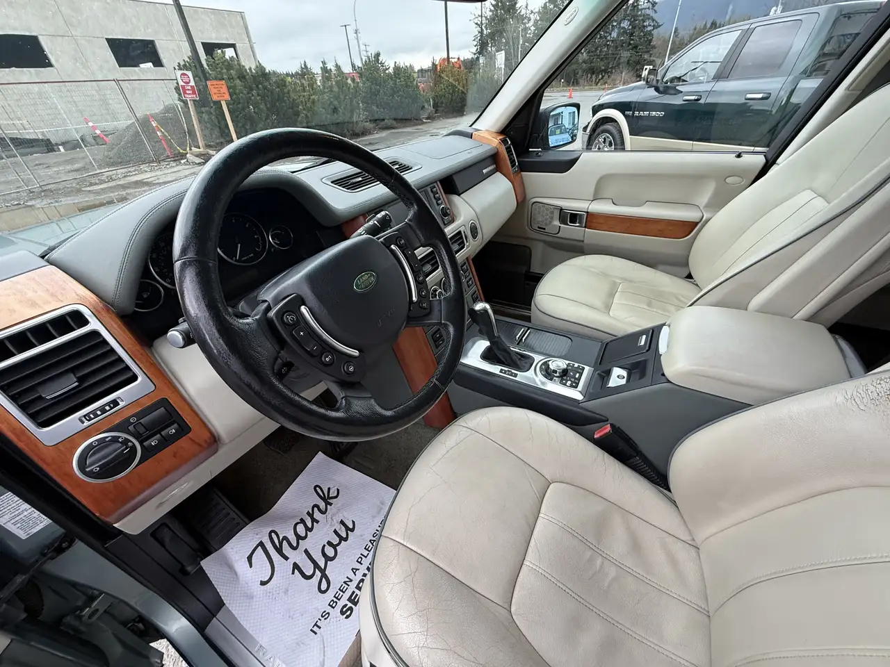 Land Rover Range Rover снимка Land Rover Range Rover