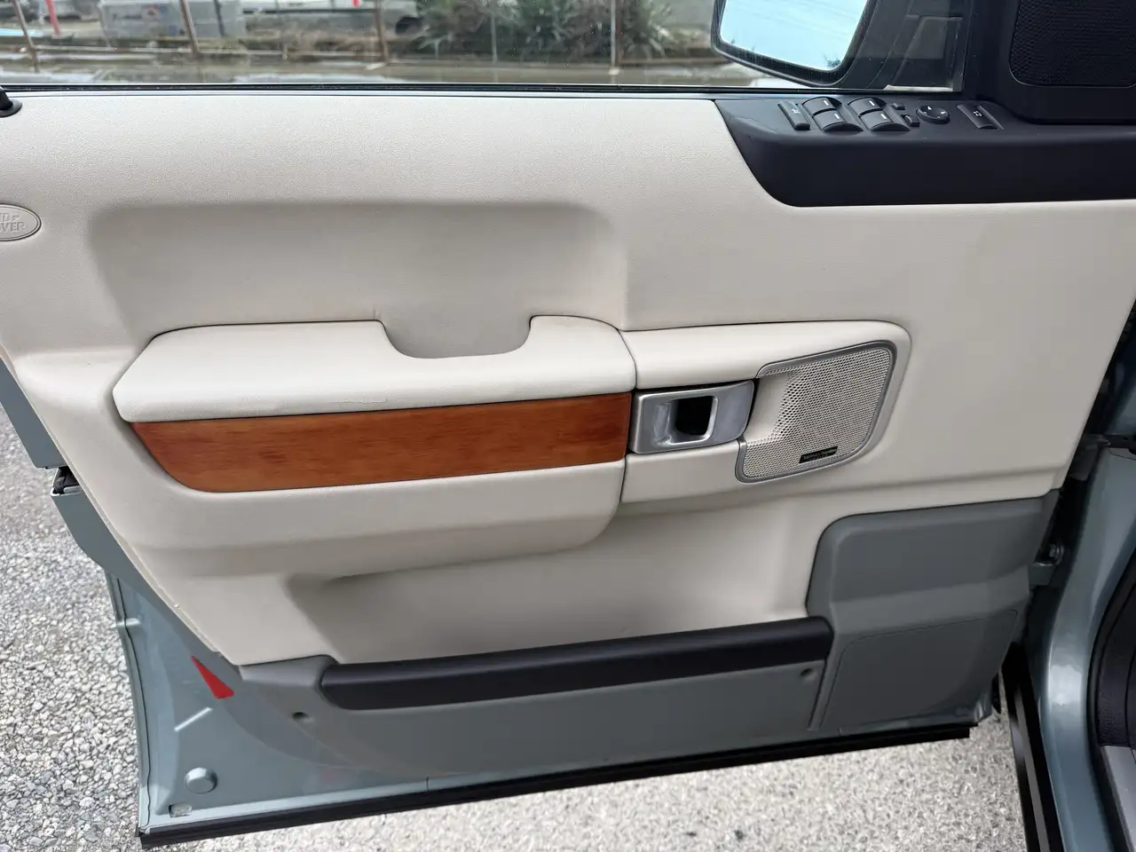 Land Rover Range Rover снимка Land Rover Range Rover
