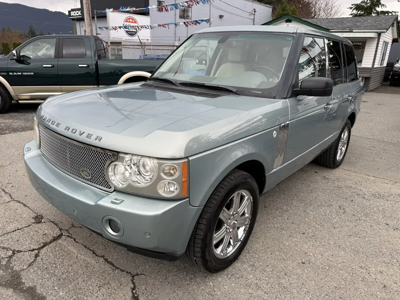 Land Rover Range Rover снимка Land Rover Range Rover
