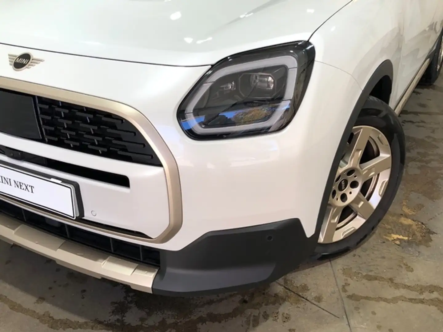MINI One D Countryman Essential Blanco - 2