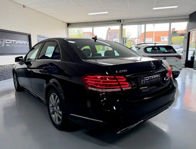 Mercedes-Benz E-Class view 7