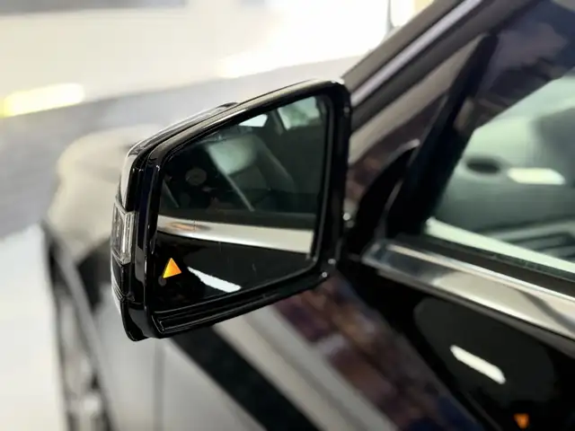 Mercedes-Benz E-Class view 14