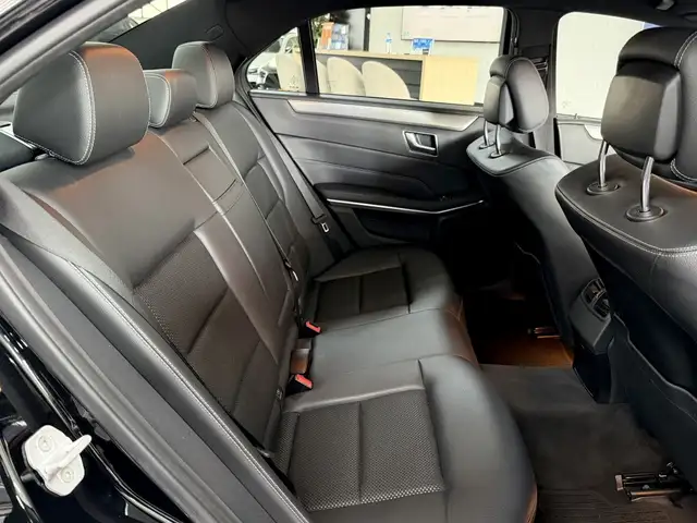 Mercedes-Benz E-Class view 13