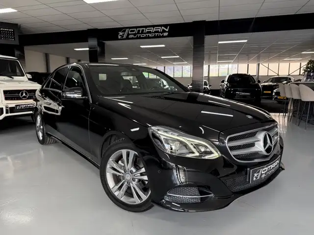 Mercedes-Benz E-Class view 5