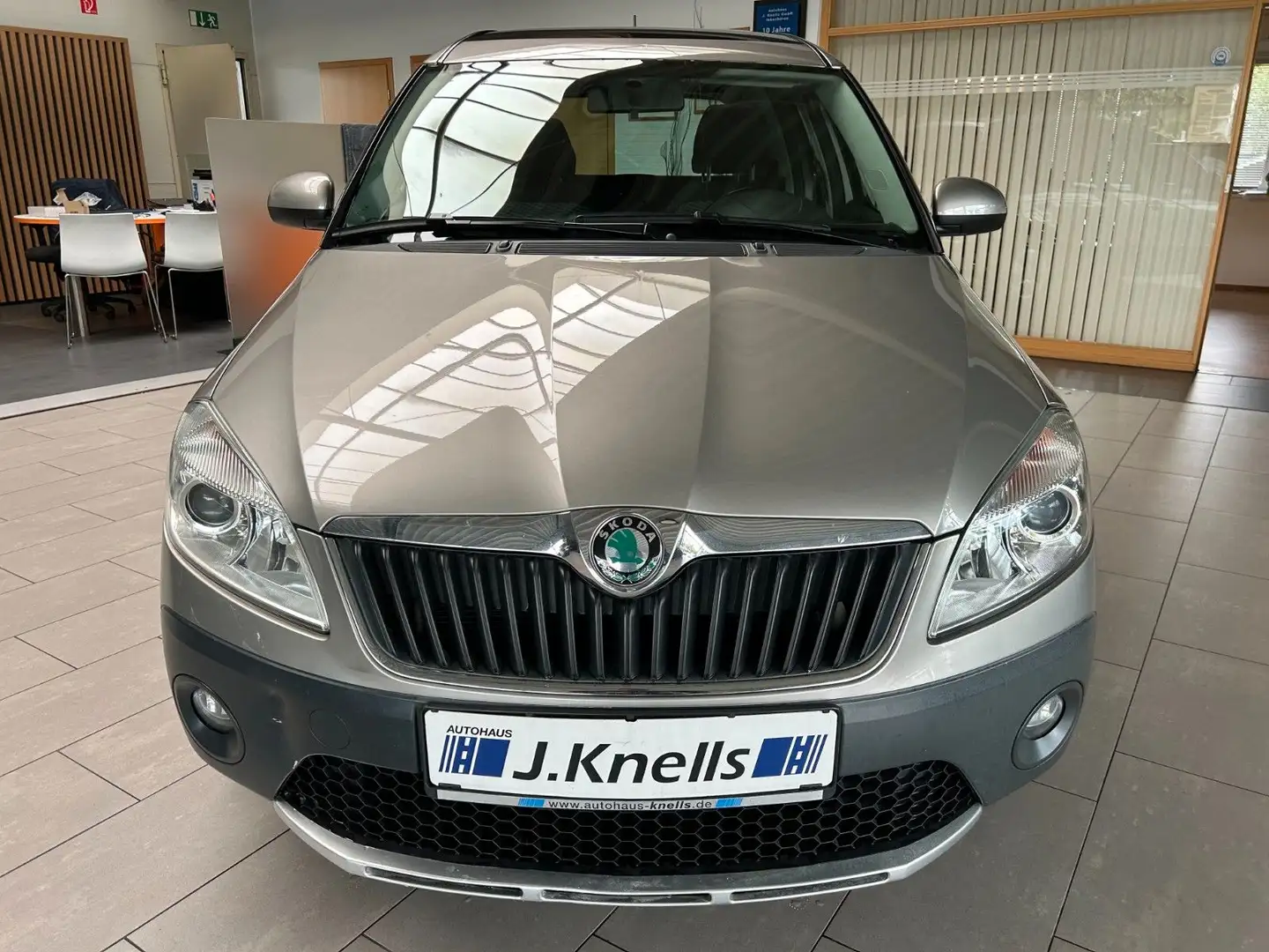 Skoda Roomster Ambition/PANORAMA/SHZ/PDC/ Beige - 2