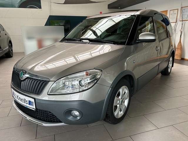 Imagine Skoda Roomster Ambition/PANORAMA/SHZ/PDC/