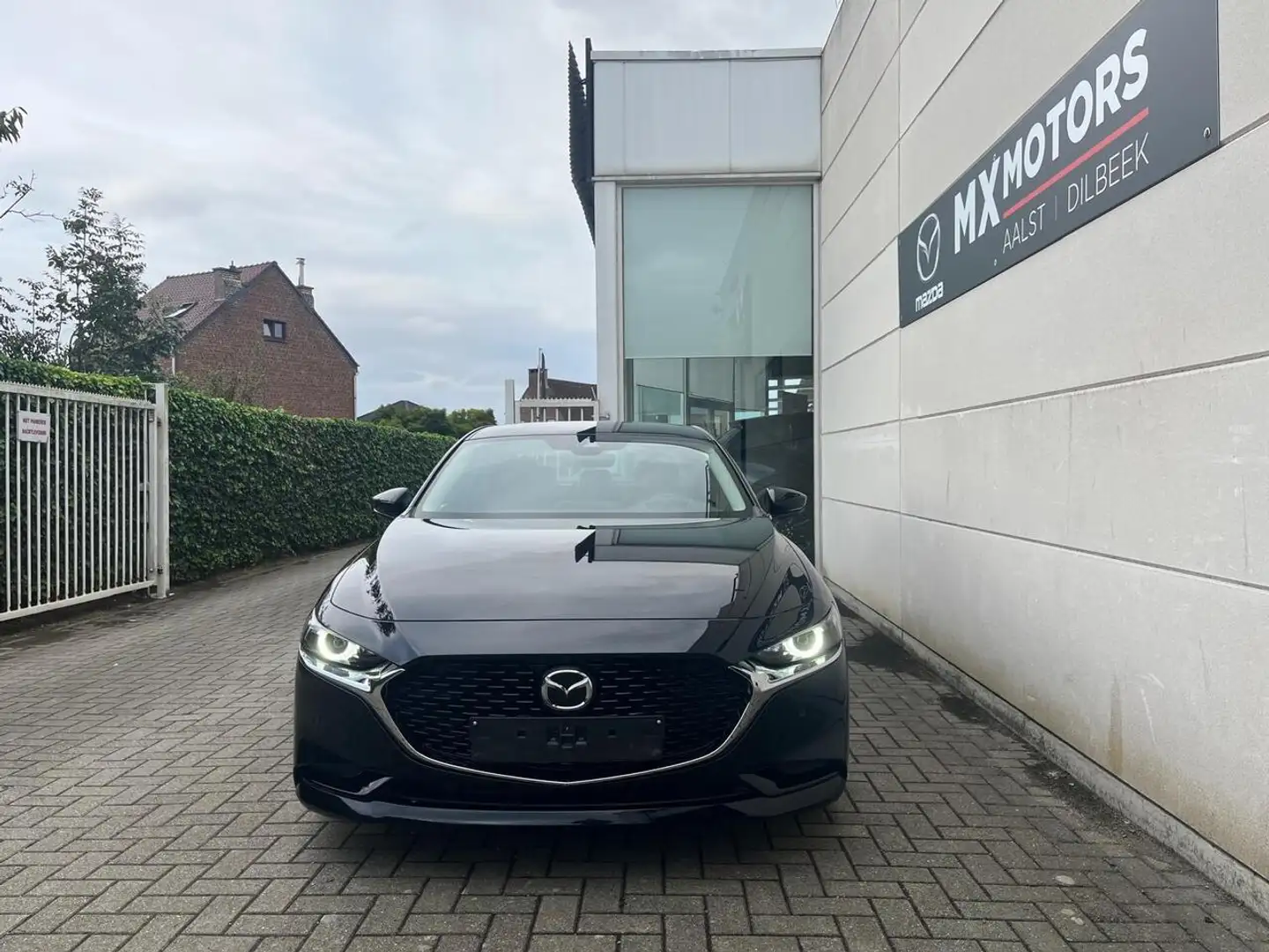 Mazda 3 122PK AT SKYG M Hybrid SkyCruise * Full option ... Noir - 2
