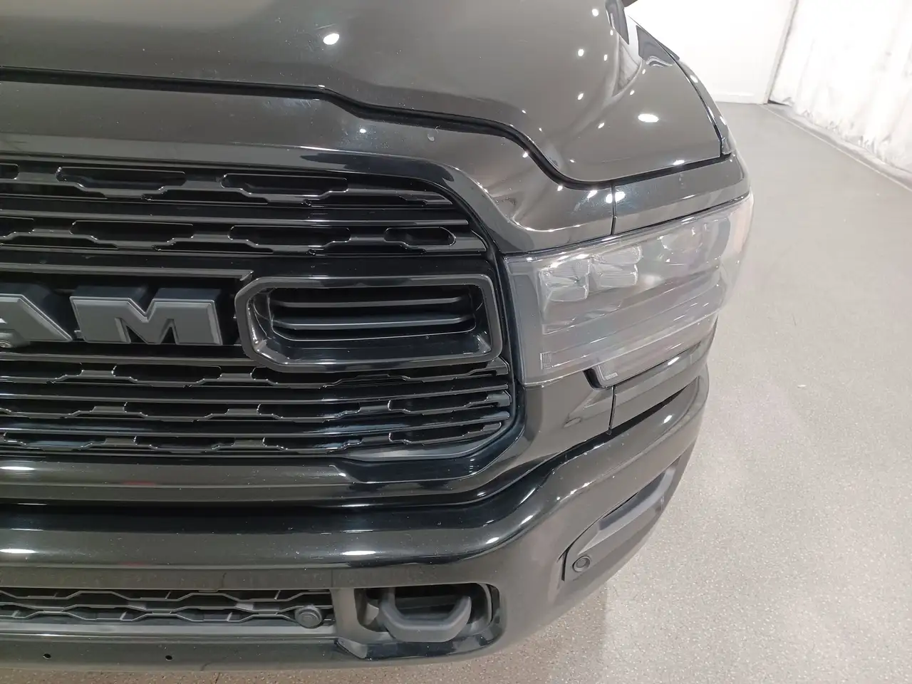 RAM 2500 снимка RAM 2500