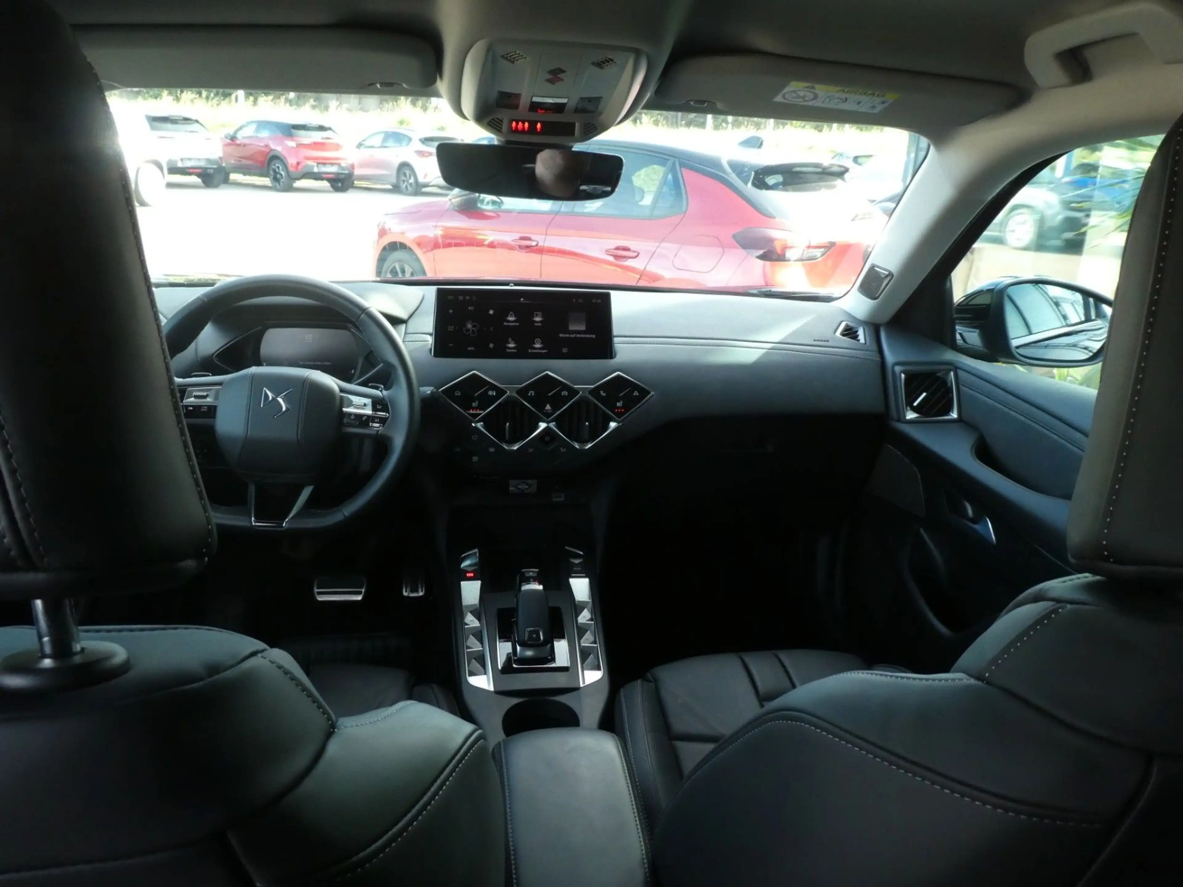 DS Automobiles DS 3 DS 3 Étoile, Klima, SHZ, Navi, Kamera, PDC, LED — photo 11