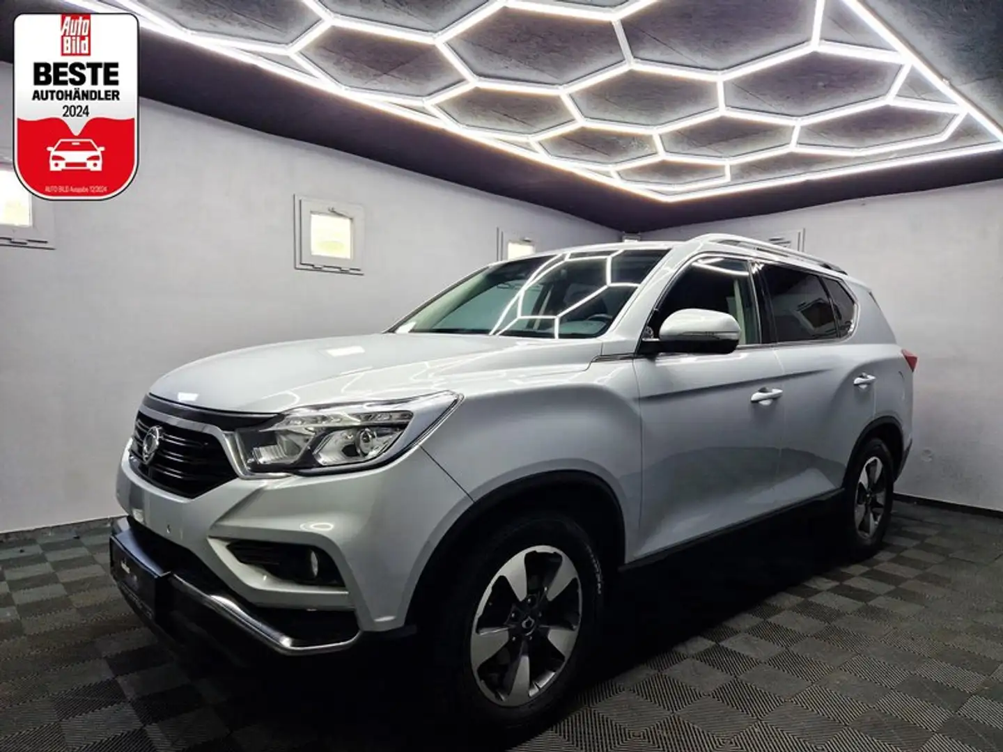 SsangYong Rexton 4x4 Crystal|AUTOM|VOLLEDER|LED|ANHÄNGERKUPLUNG Silber - 1