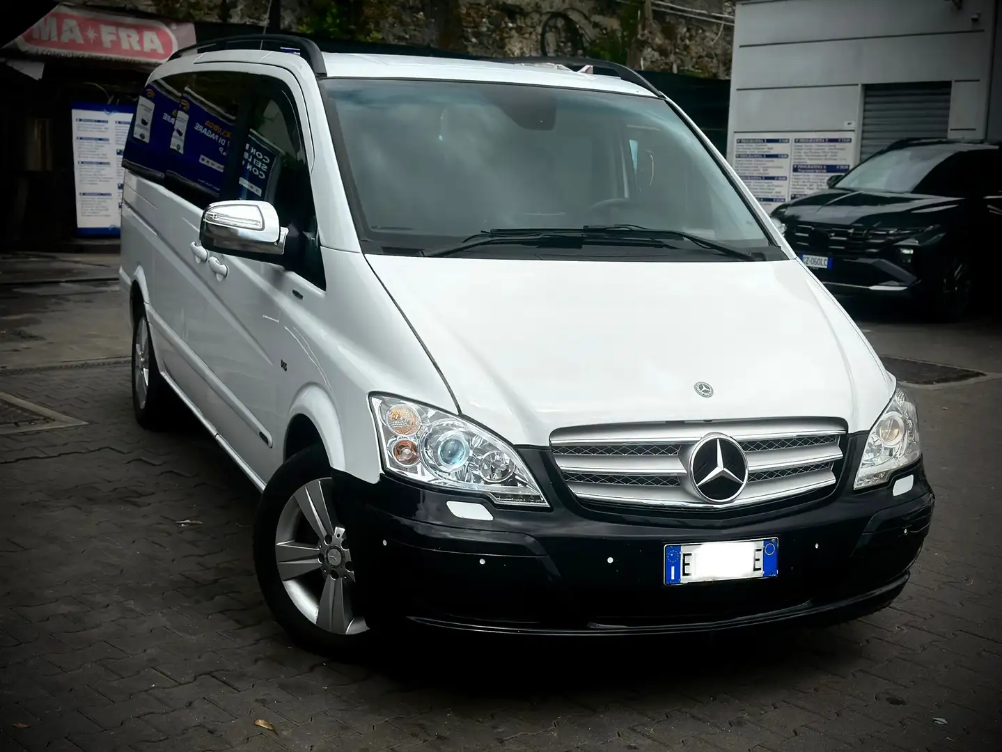 Mercedes-Benz Viano 3.0 CDI DPF lang Automatik Ambiente Edition - 1
