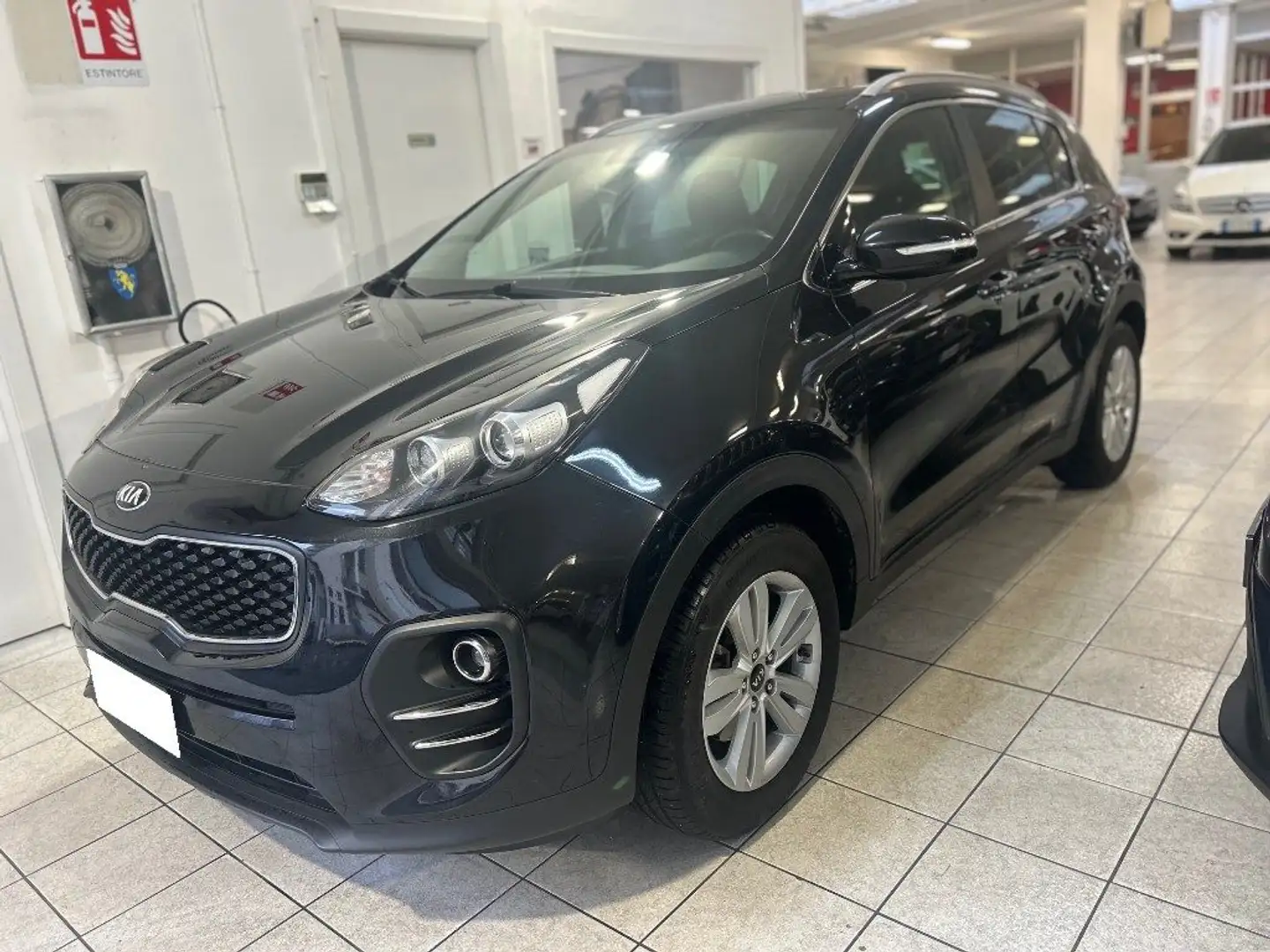 Kia Sportage 1.7 CRDI VGT 2WD Cool EURO6 Noir - 2