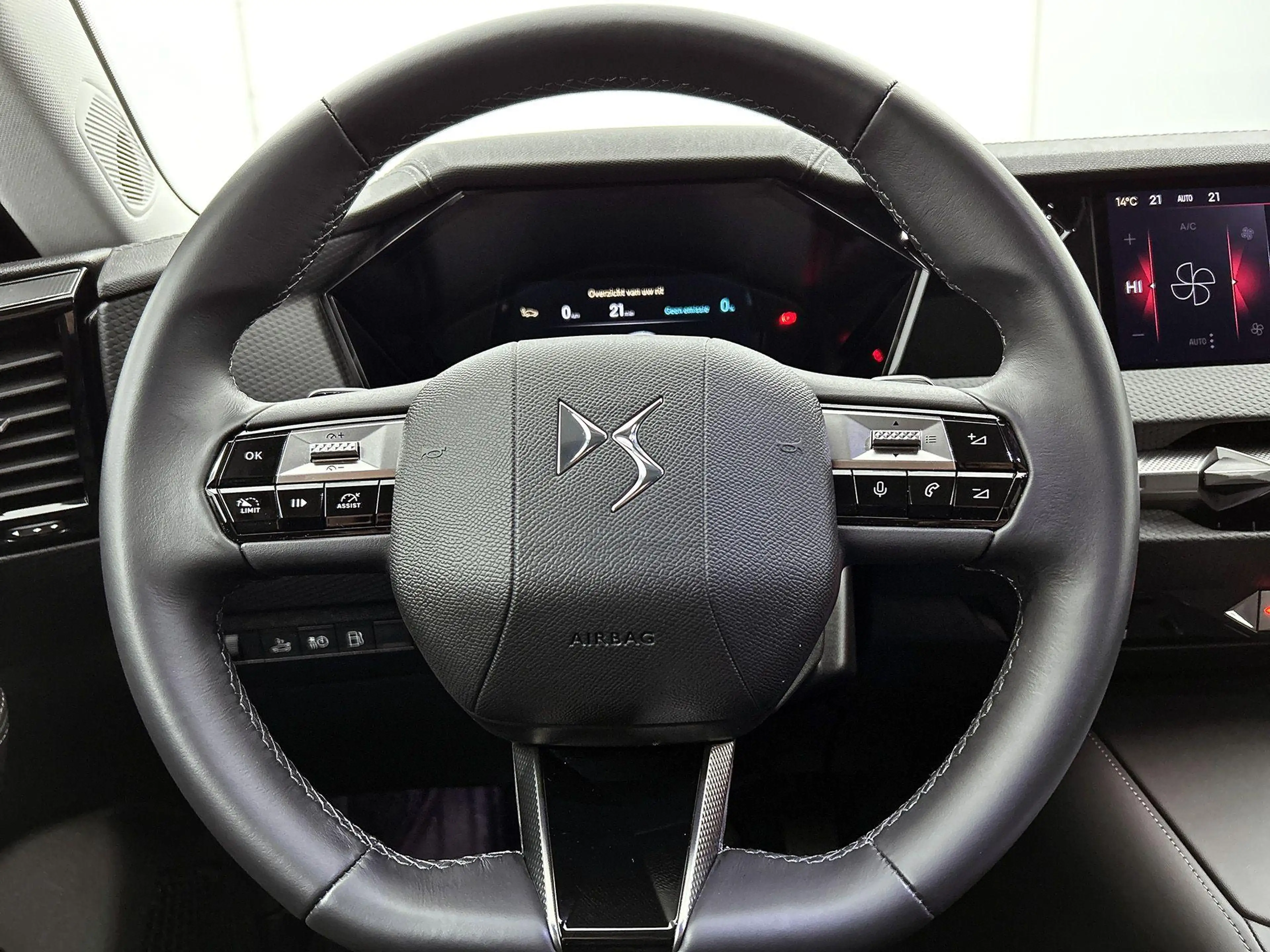 DS Automobiles DS 4 1.6 PHEV Bastille 225pk Automaat | Navigatie | Ele — photo 13