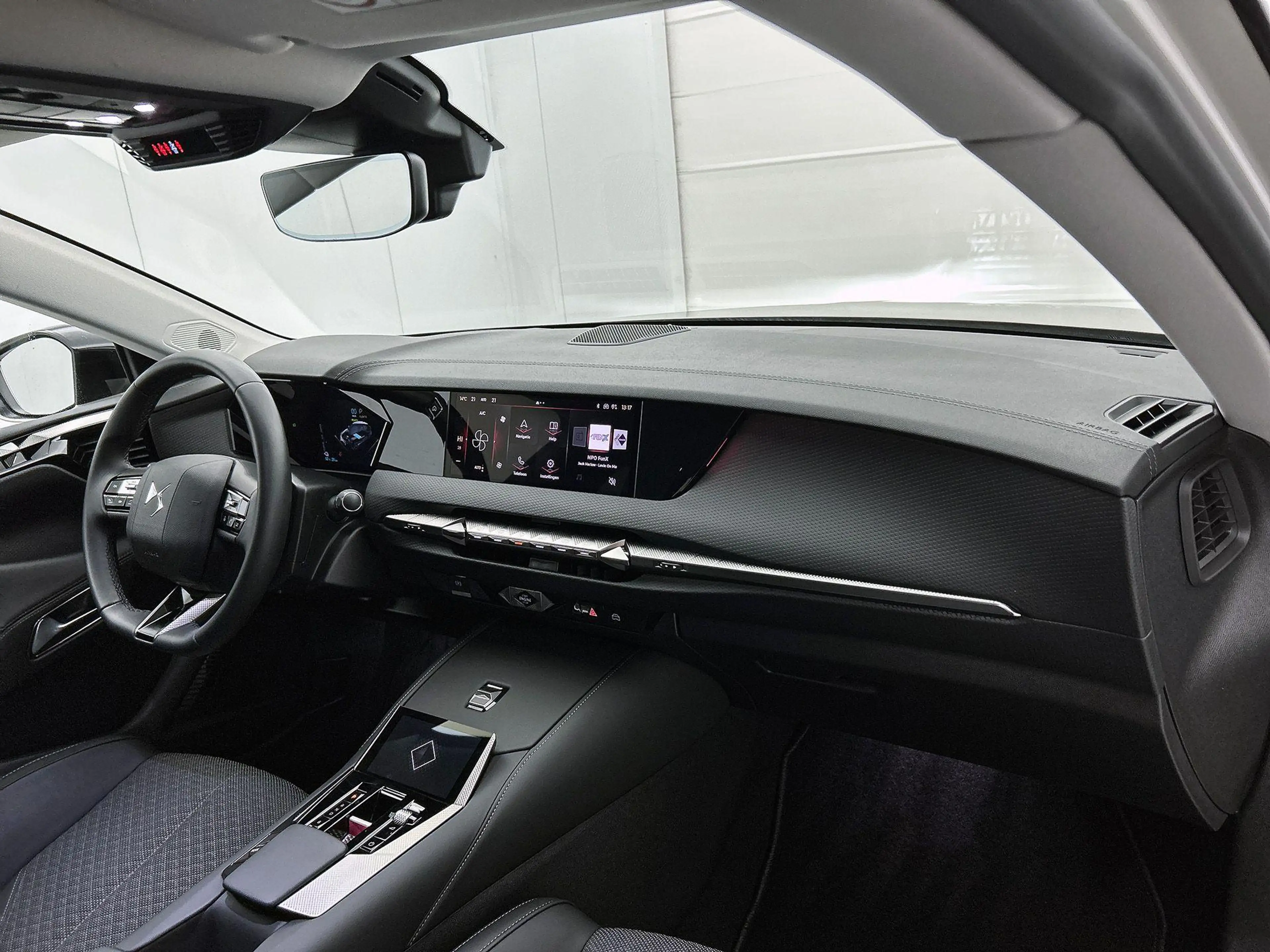 DS Automobiles DS 4 1.6 PHEV Bastille 225pk Automaat | Navigatie | Ele — photo 12