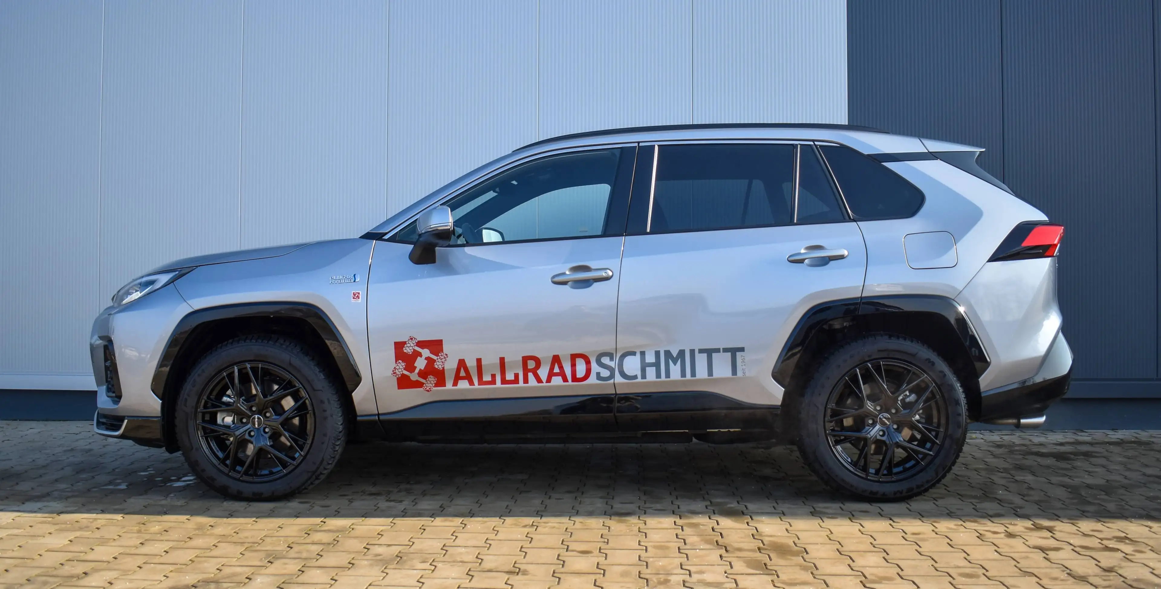 Suzuki Across Plug-in Hybrid Comfort+ 2.5l E-CVT 4x4 — photo 3
