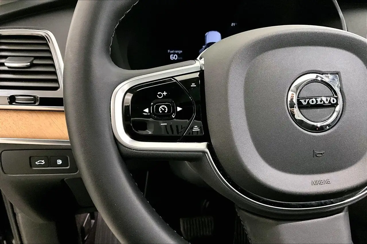 Volvo XC90 снимка Volvo XC90