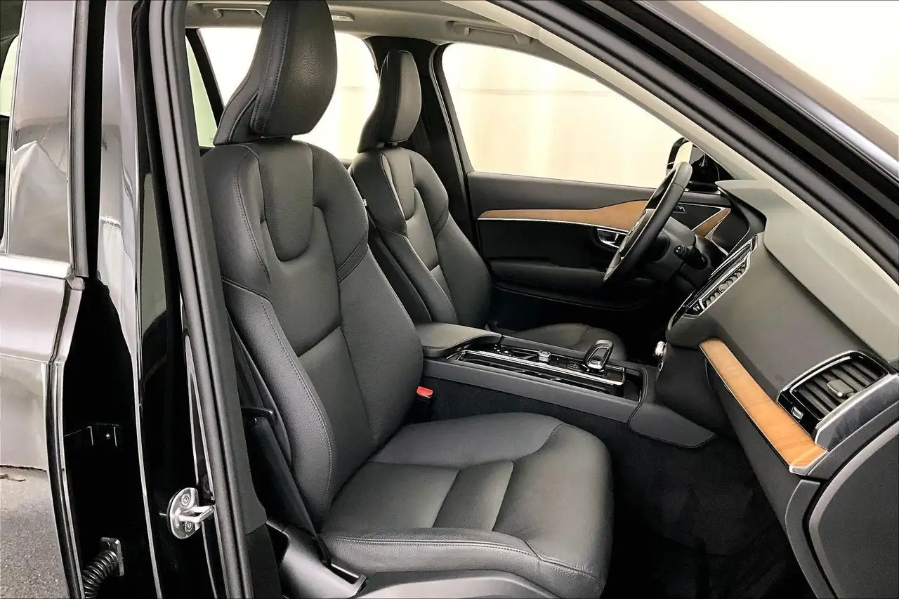 Volvo XC90 снимка Volvo XC90