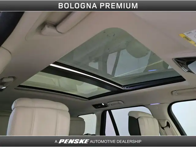 Land Rover Range Rover view 15