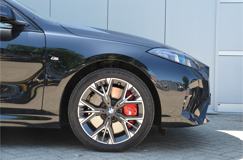 BMW 120 1 Serie M Sport Automaat / Sportstoelen / Adaptiev — photo 9