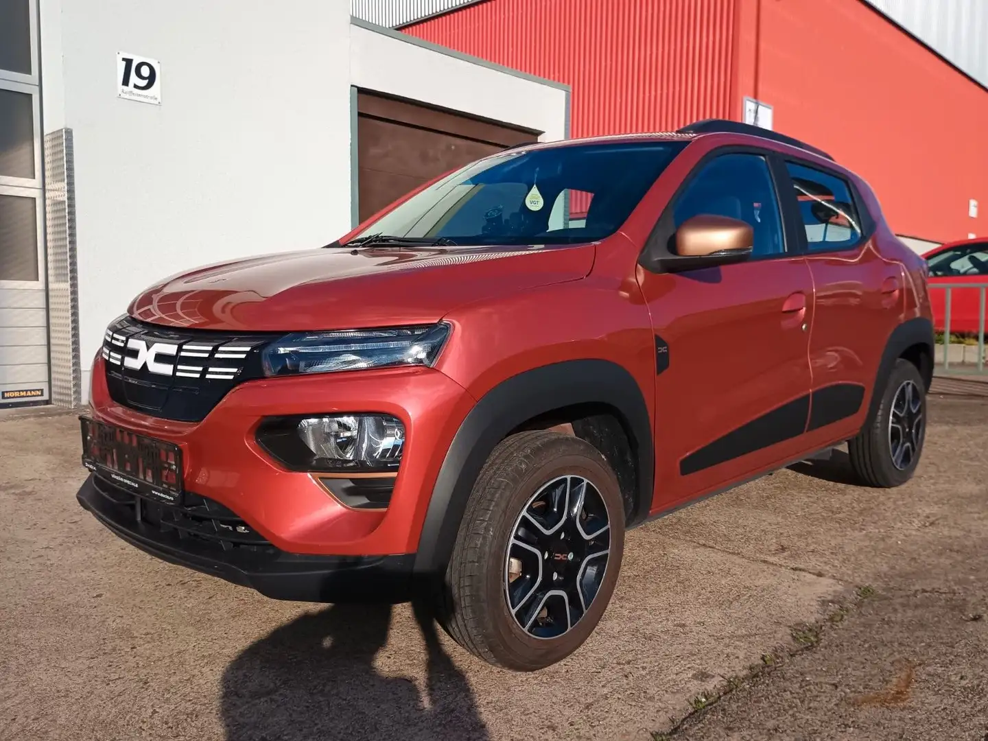 Dacia Spring Extreme  65 PS CCS-SCHNELLLADEDOSE Rot - 1