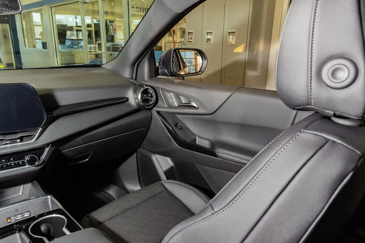 Chevrolet Equinox снимка Chevrolet Equinox