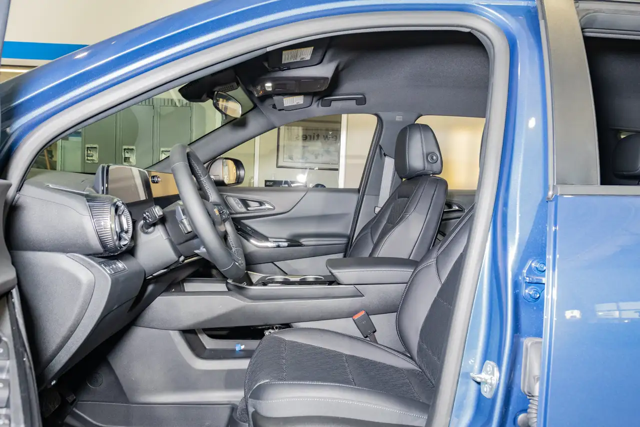 Chevrolet Equinox снимка Chevrolet Equinox