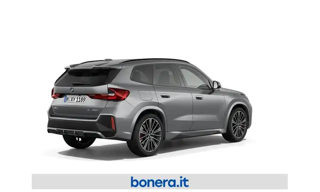 BMW X1 view 2