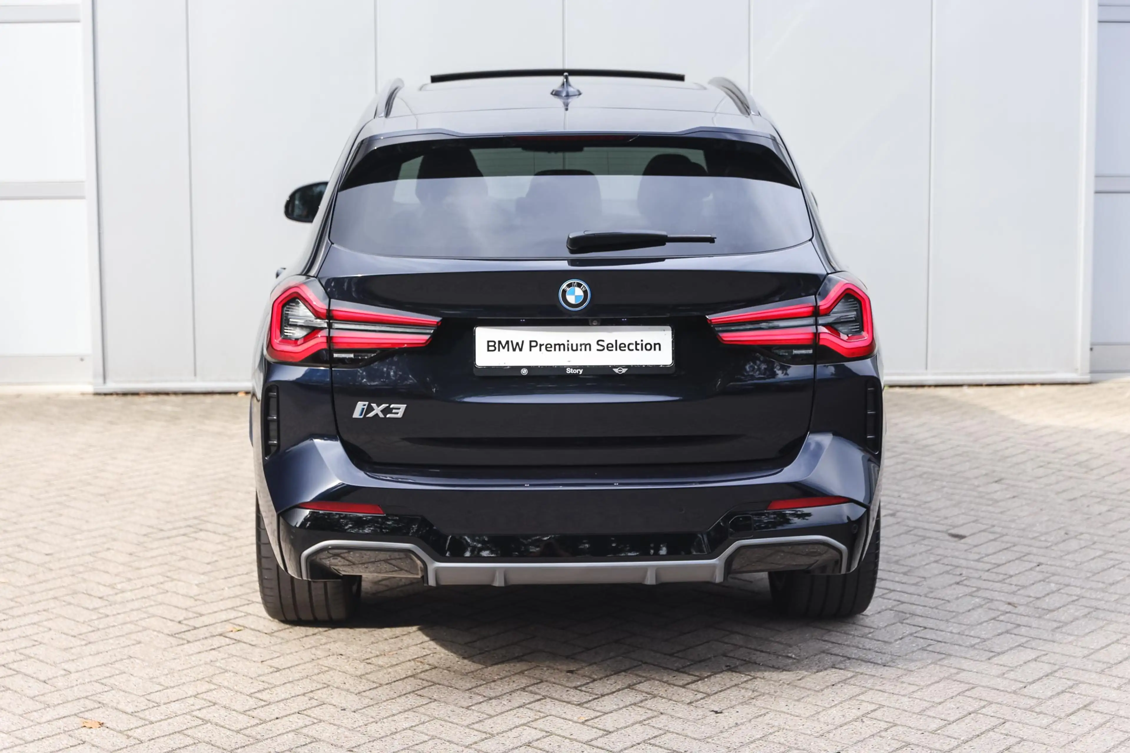 BMW iX3 High Executive / Sportstoelen / Comfort Access / A — photo 7