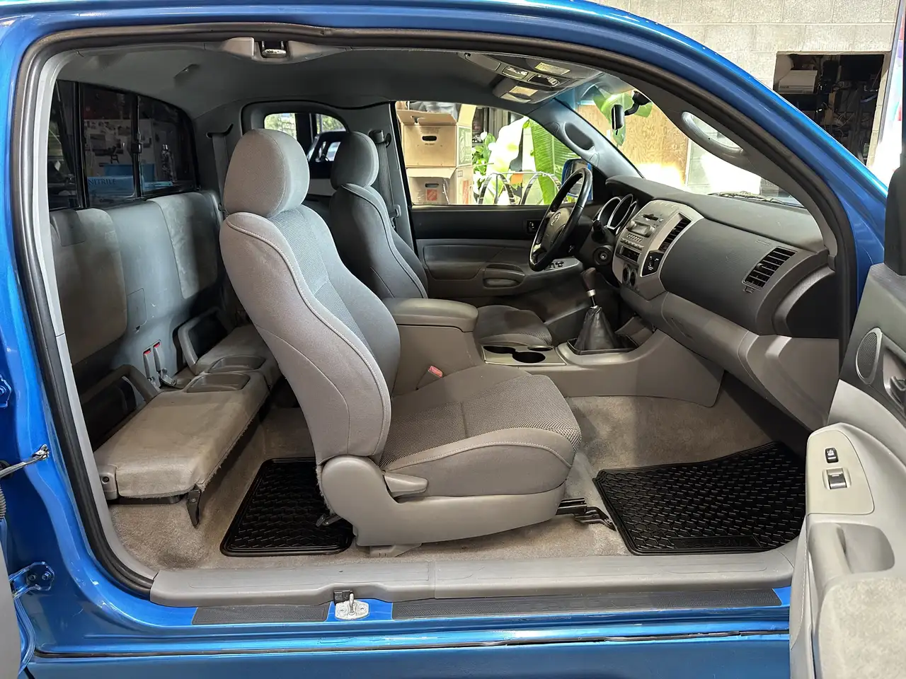 Toyota Tacoma снимка Toyota Tacoma