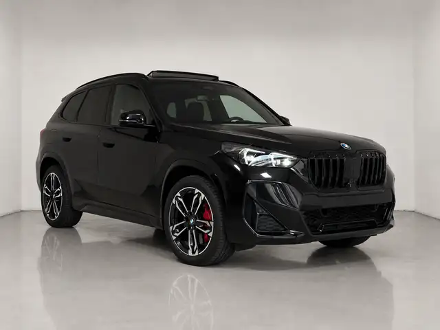 BMW X1 view 2