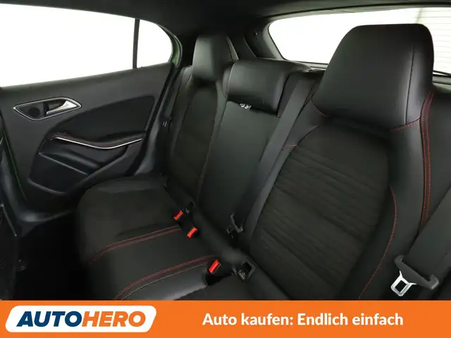 Mercedes-Benz Gla view 14