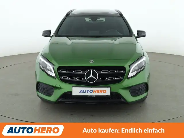 Mercedes-Benz Gla view 9