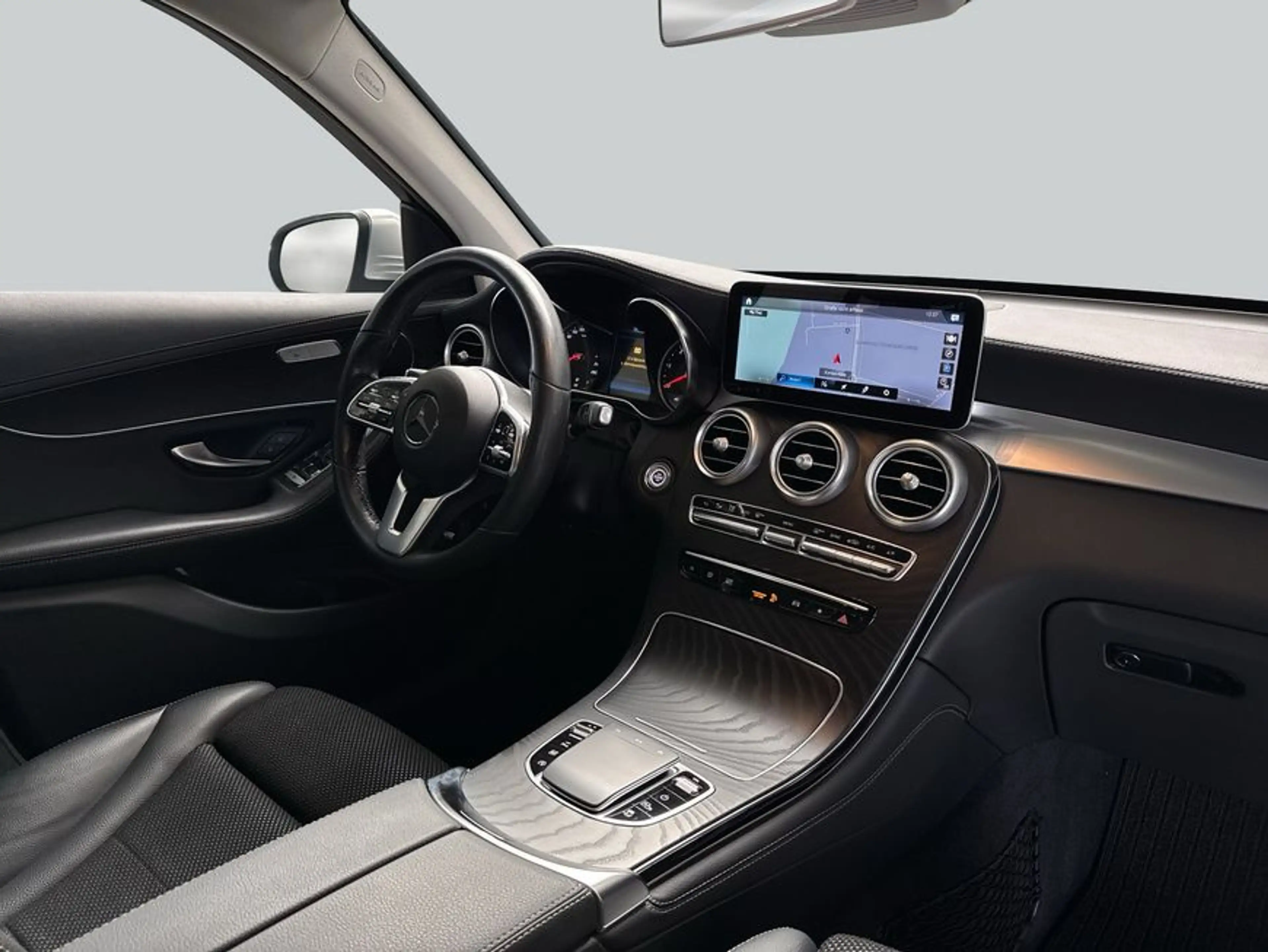 Mercedes-Benz GLC 220 GLC — photo 15
