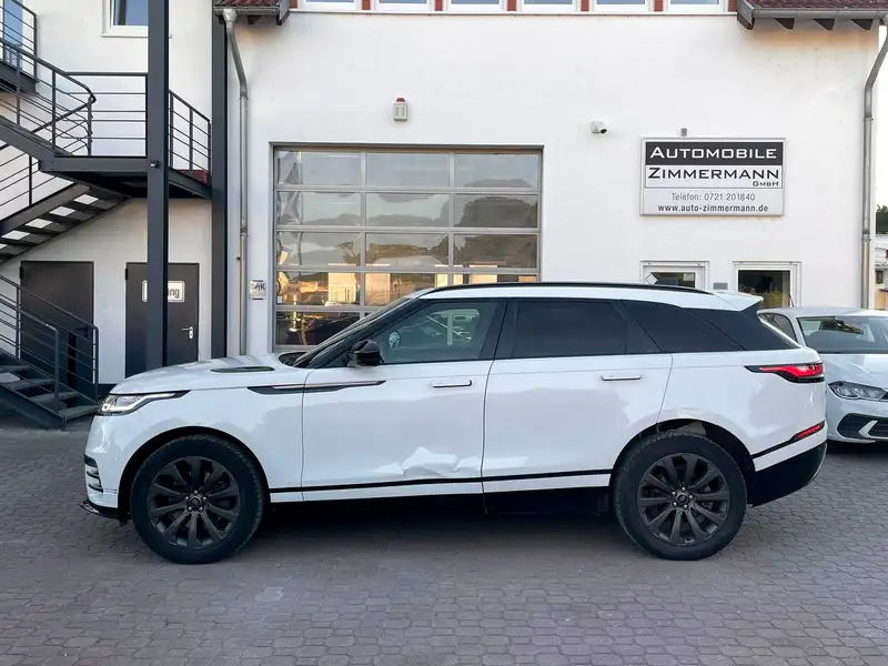 LAND ROVER Velar